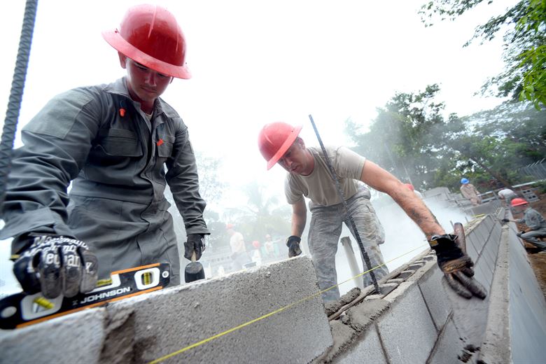  Каменщики работа Польше